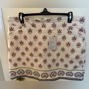 W Kohls brand skirt. NWT. Size 12.